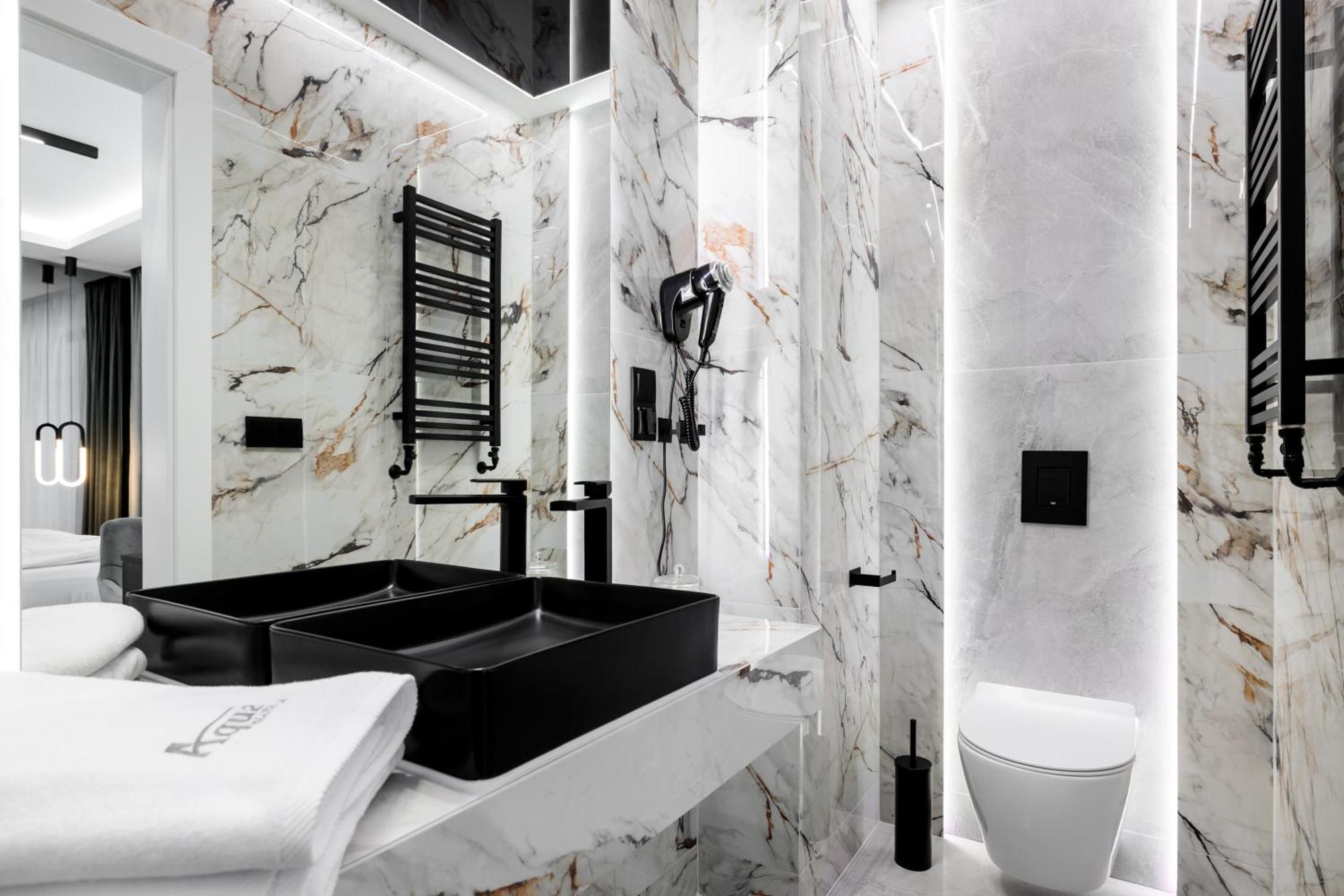 فندق Aqua Bluemica مينززدرويه المظهر الخارجي الصورة